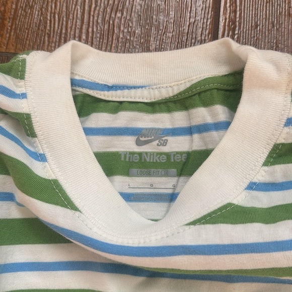 Nike SB Striped Skate T-Shirt (Sail/University Blue/Chlorophyll) - Picture 5 of 5